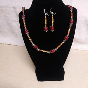 Necklace and earring set